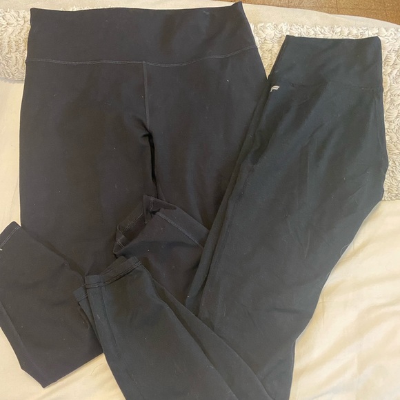 FABLETICS POWERHOLD BUNDLE (full length + crop) - Picture 2 of 3